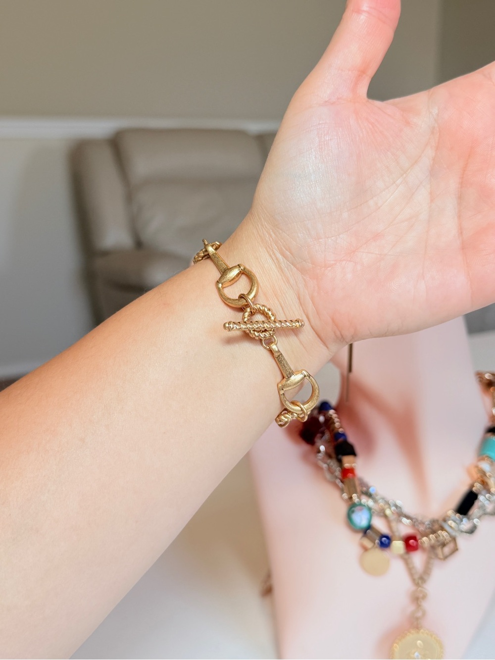 Gold Link Charm Bracelet - Women Jewelry - Picture 4 of 8